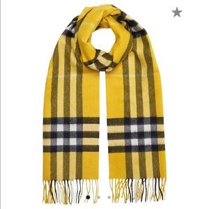 Burberry  Cashmere Scarf